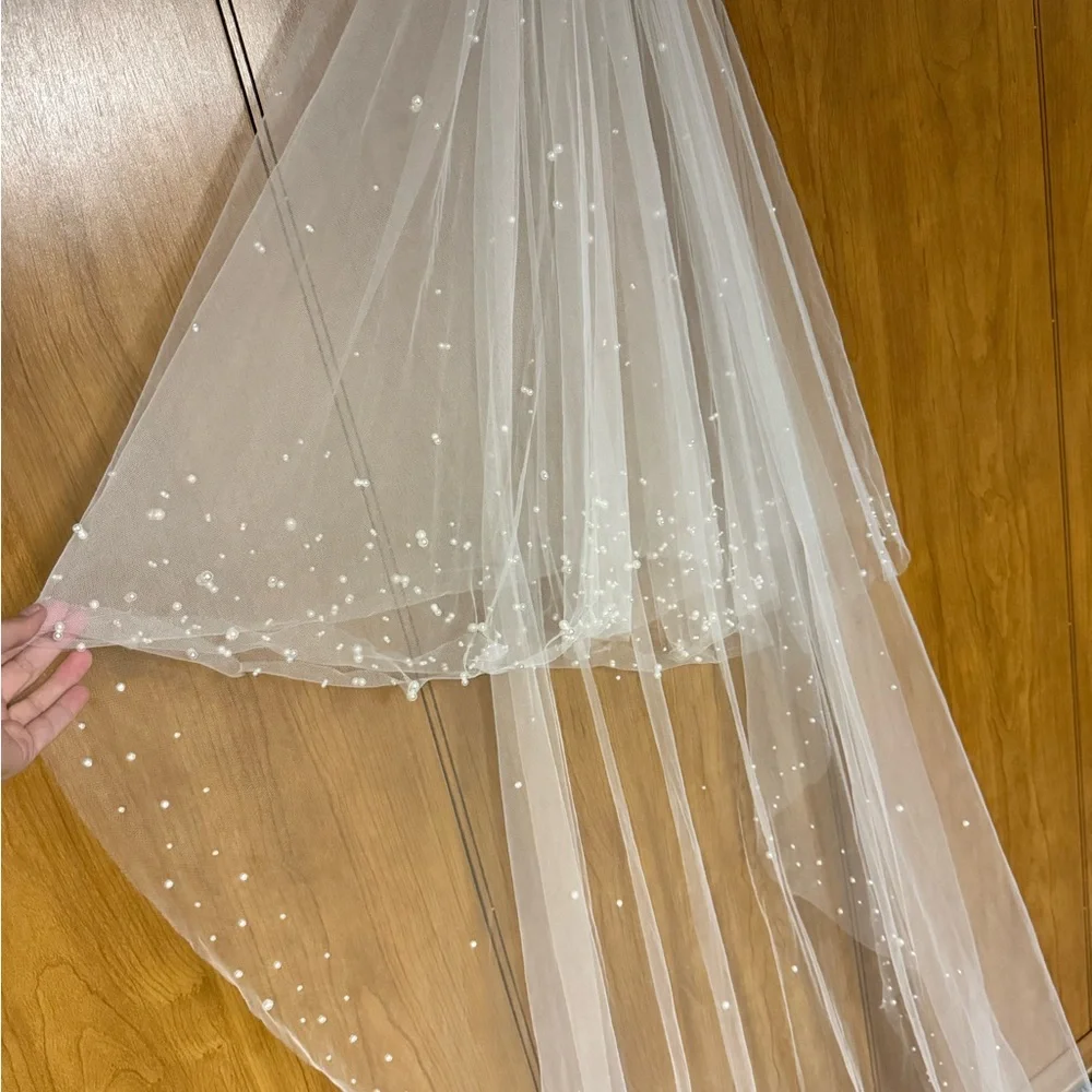 Brides & Hairpins Arwen Imitation Pearl Cathedral Veil